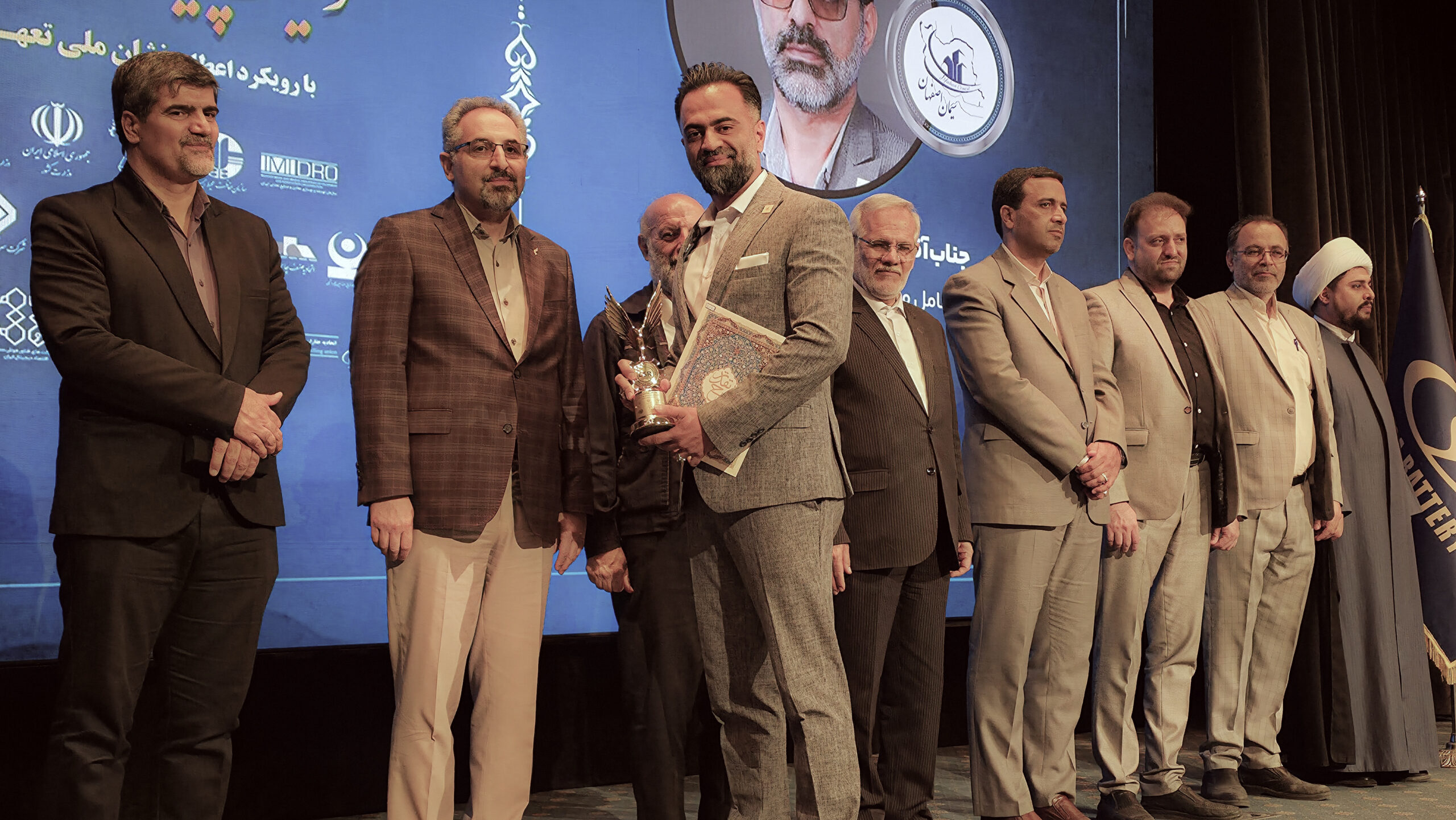 ۲۰۲۵۱۰۰۸_۲۲۱۶۴۹ copy